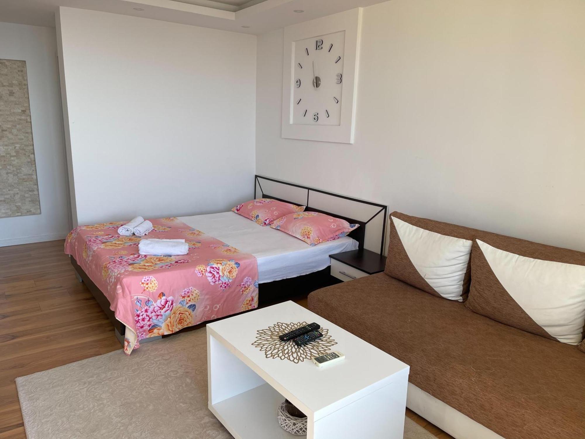 Days Inn Apartments Ulcinj Quarto foto